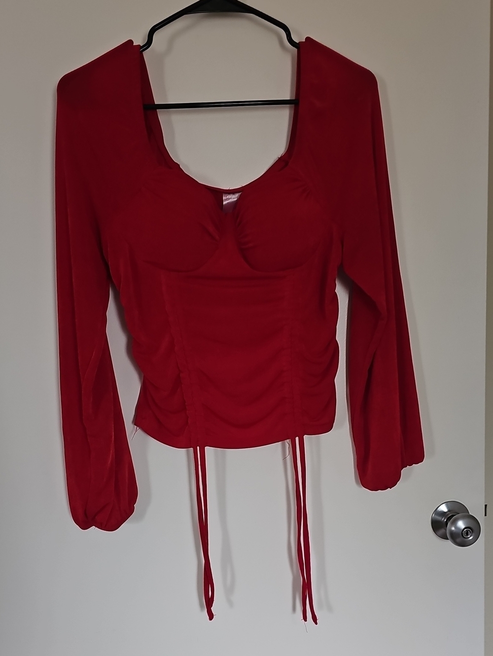 No Boundaries Red Long-Sleeve Ruched Drawstring Crop Top